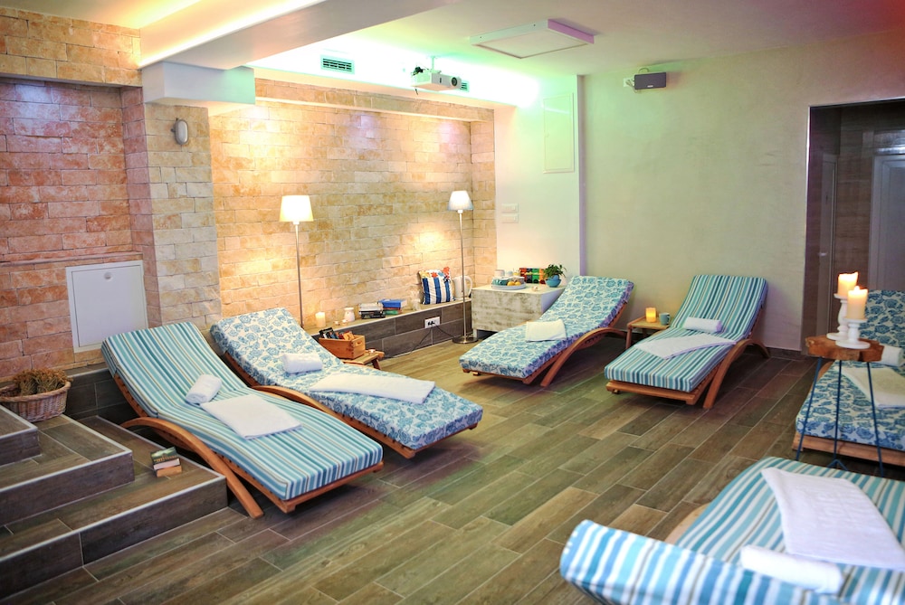 Hotel Delfin — Spa in Zadar, Zadar