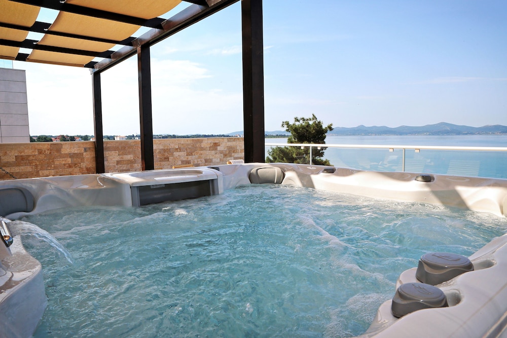 Hotel Delfin — Spa in Zadar, Zadar