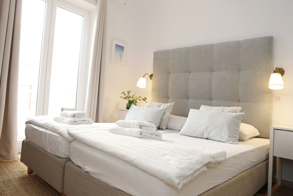 Hotel Delfin — Hotel rooms in Zadar, Zadar