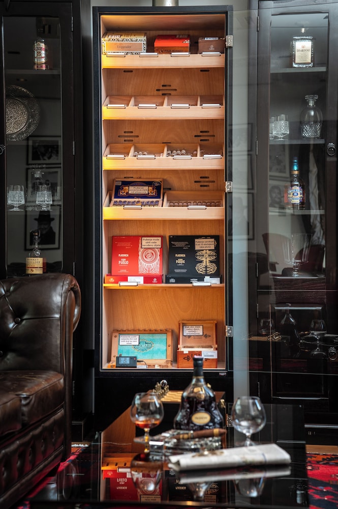 Hotel Marmont Heritage — Restaurant & bars in Split, Split-Dalmatia