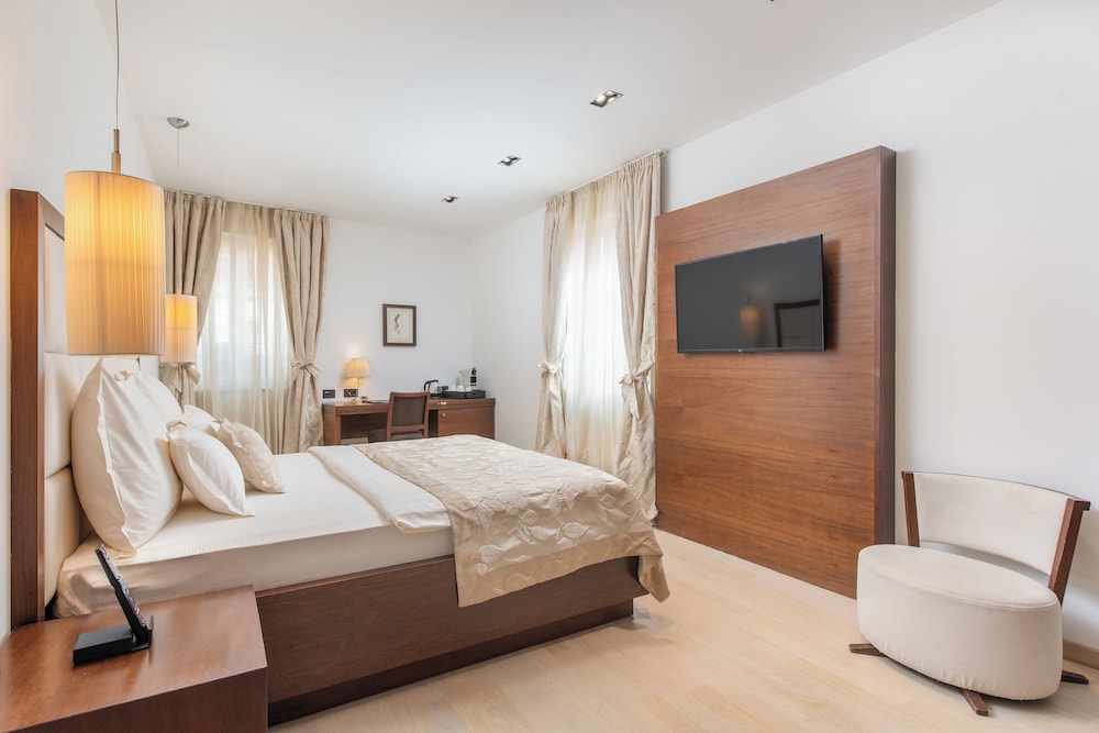 Hotel Marmont Heritage — Hotel rooms in Split, Split-Dalmatia