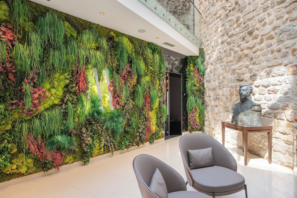 Hotel Marmont Heritage — Hotel building in Split, Split-Dalmatia
