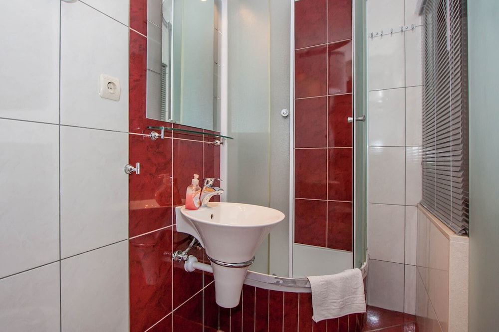 Garden Apartment Hotel — Hotel rooms in Split, Split-Dalmatia