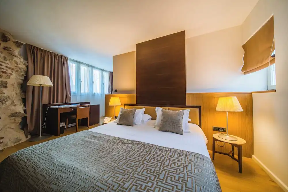 Hotel Vestibul Palace — Hotel rooms in Split, Split-Dalmatia