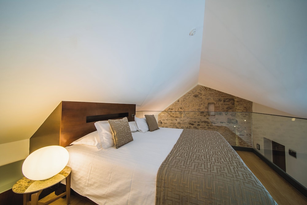 Hotel Vestibul Palace — Hotel rooms in Split, Split-Dalmatia