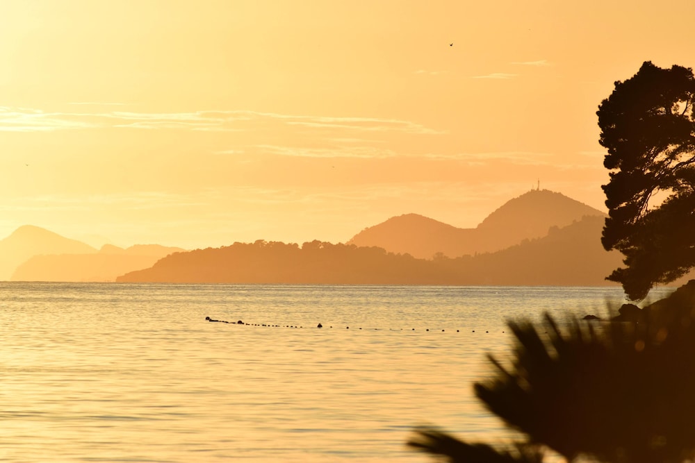 Hotel Supetar Cavtat — Beach in Konavle, Dubrovnik-Neretva
