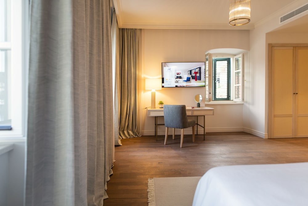 Hotel Supetar Cavtat — Hotel rooms in Konavle, Dubrovnik-Neretva