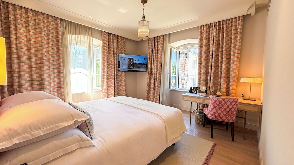 Hotel Supetar Cavtat — Hotel rooms in Konavle, Dubrovnik-Neretva