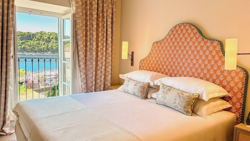 Hotel Supetar Cavtat — Hotel rooms in Konavle, Dubrovnik-Neretva