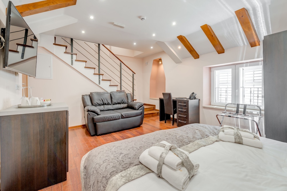 Palace Suites Heritage Hotel – Adults Only — Hotel rooms in Split, Split-Dalmatia