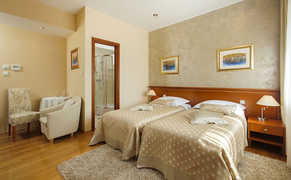 Royal Suites — Hotel rooms in Split, Split-Dalmatia