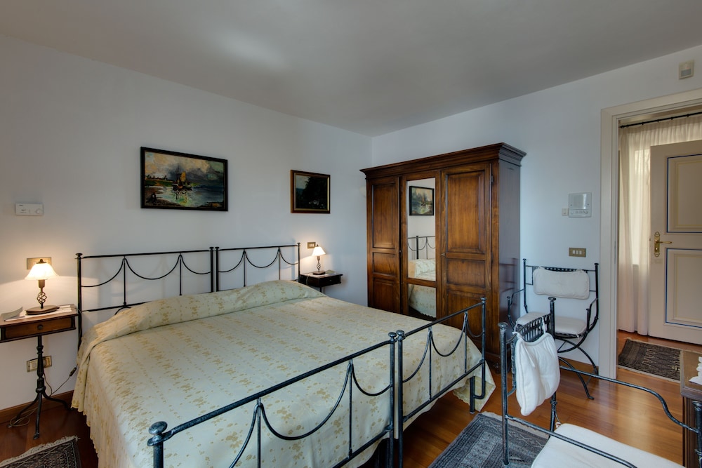 Villa Tuttorotto — Hotel rooms in Rovinj, Istria