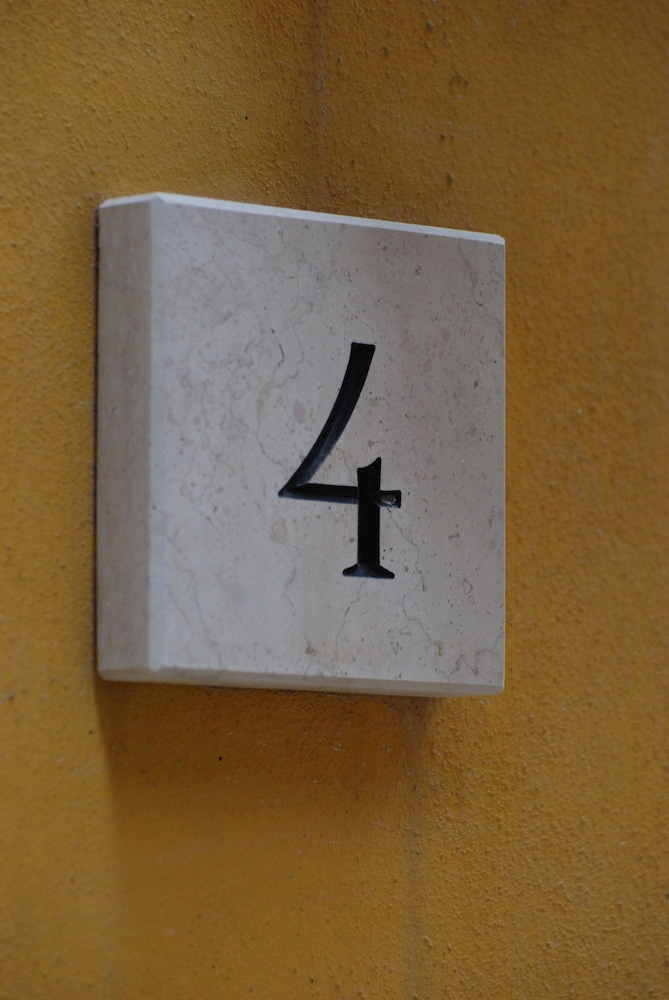 Villa Tuttorotto — Hotel building in Rovinj, Istria