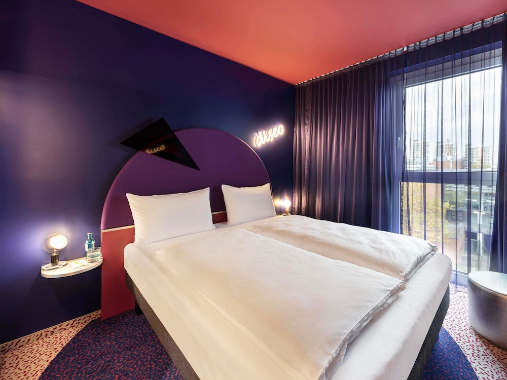 Ibis Styles Muenchen Perlach — Hotel rooms in Munich, Bavaria