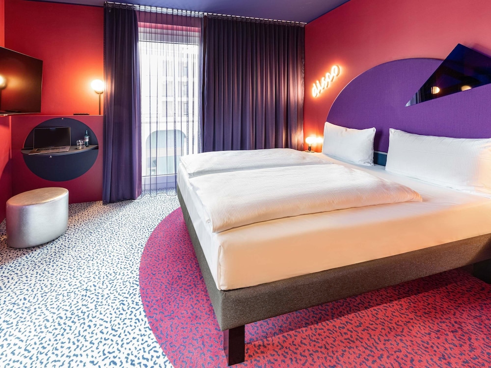Ibis Styles Muenchen Perlach — Hotel rooms in Munich, Bavaria