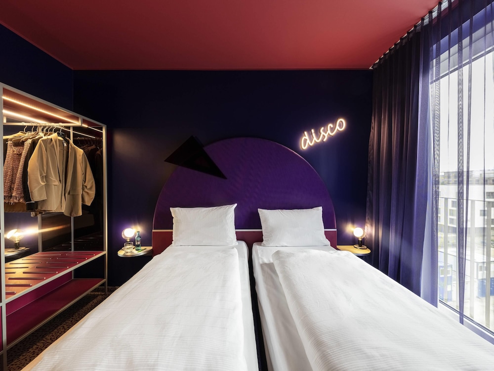 Ibis Styles Muenchen Perlach — Hotel rooms in Munich, Bavaria