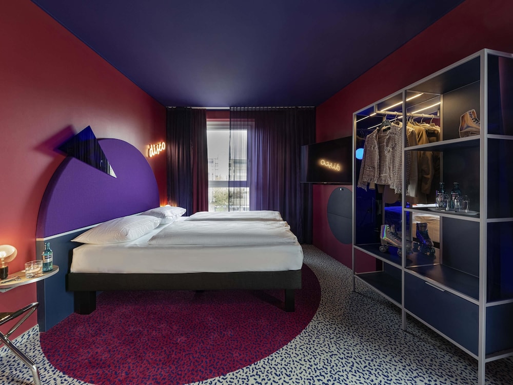 Ibis Styles Muenchen Perlach — Hotel rooms in Munich, Bavaria