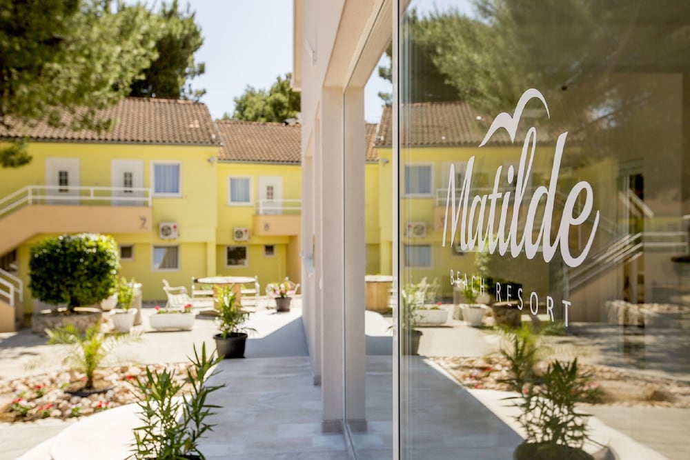 Matilde Beach Resort — Hotel building in Vodice, Šibenik-Knin