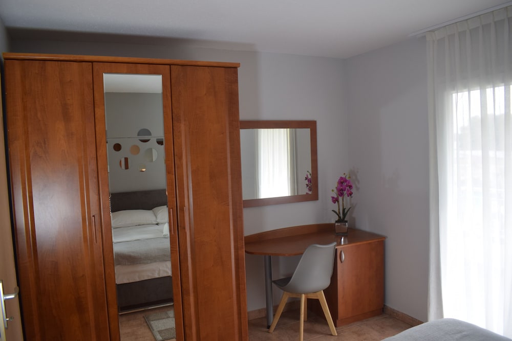 Matilde Beach Resort — Hotel rooms in Vodice, Šibenik-Knin