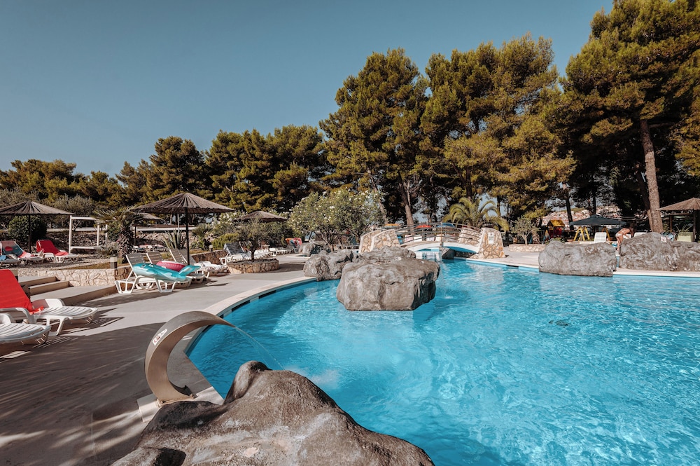 Matilde Beach Resort — Swimming pool in Vodice, Šibenik-Knin