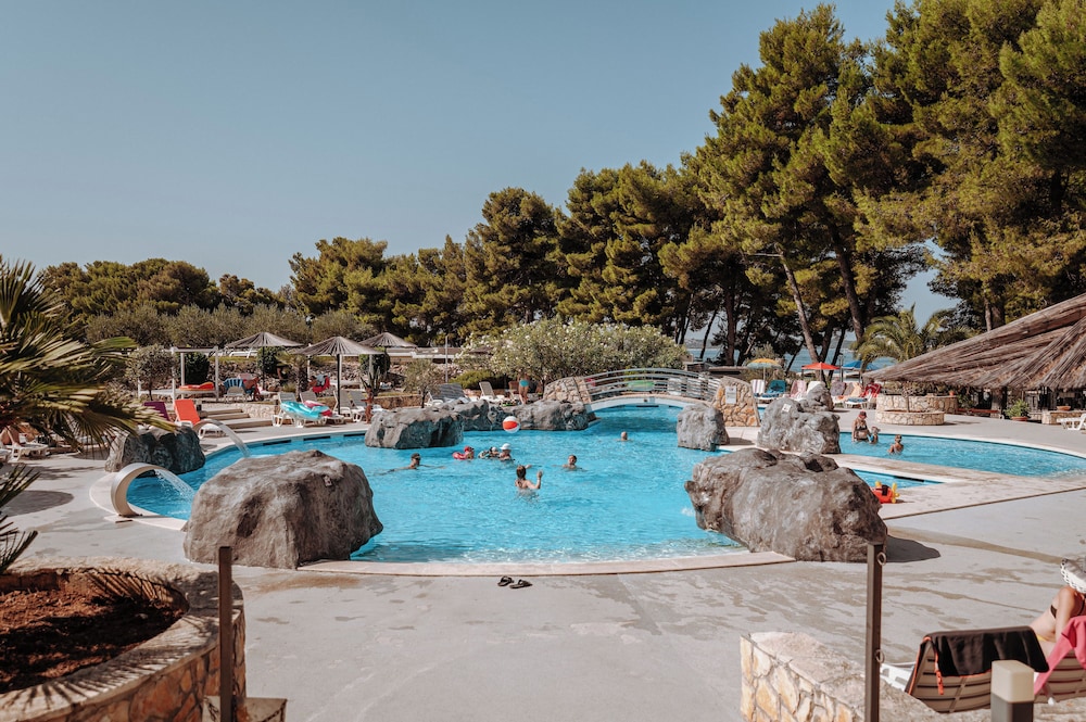 Matilde Beach Resort — Swimming pool in Vodice, Šibenik-Knin
