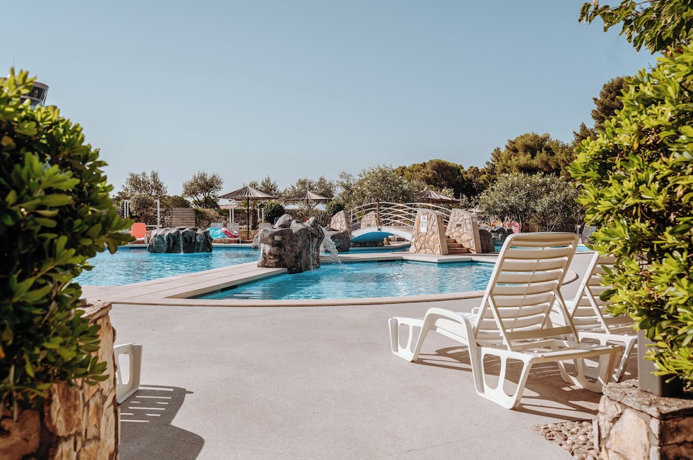 Matilde Beach Resort — Swimming pool in Vodice, Šibenik-Knin
