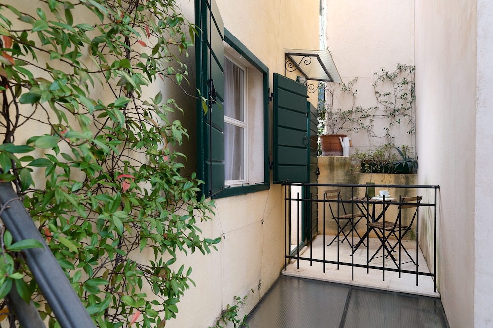Divota Apartment Hotel — Hotel building in Split, Split-Dalmatia