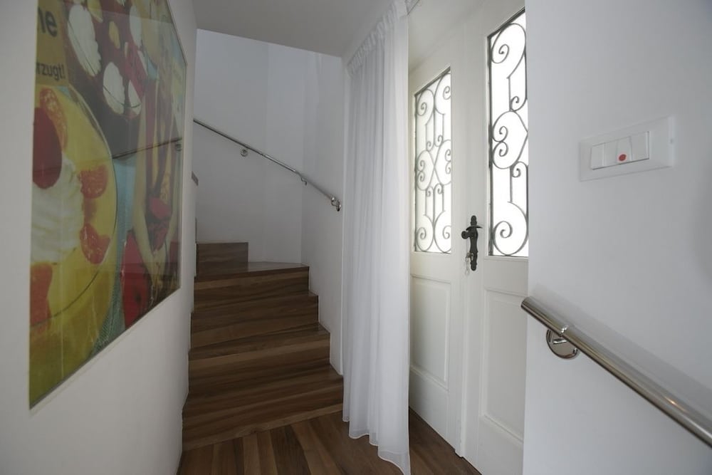 Divota Apartment Hotel — Hotel building in Split, Split-Dalmatia