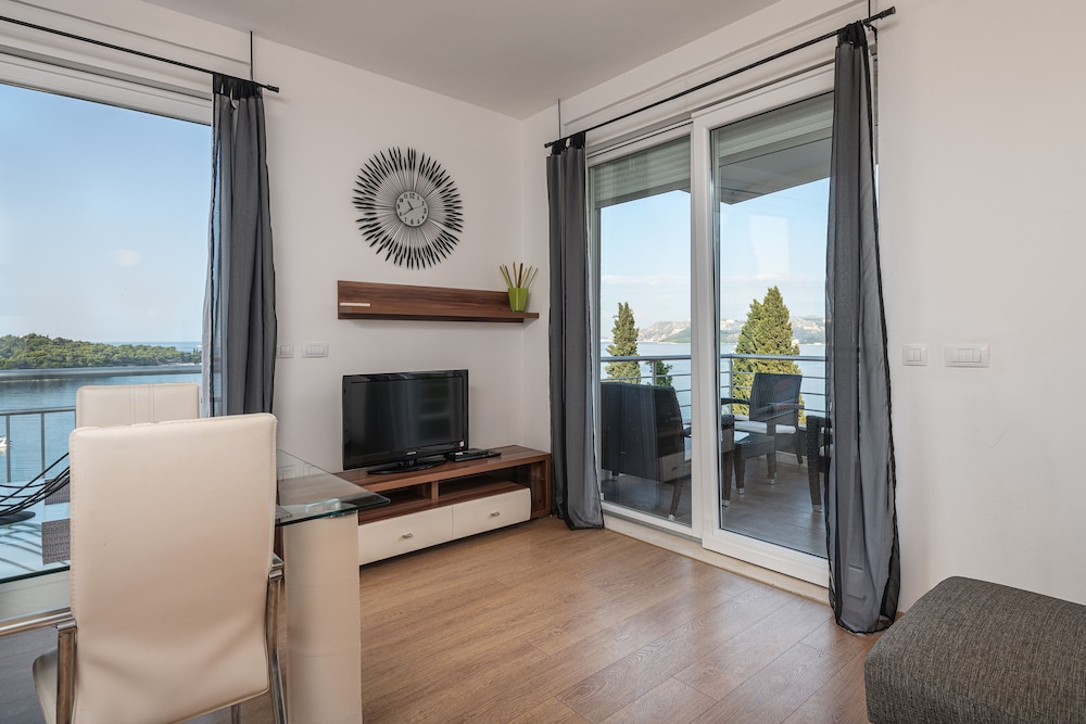Apartments Didan — Hotel rooms in Konavle, Dubrovnik-Neretva