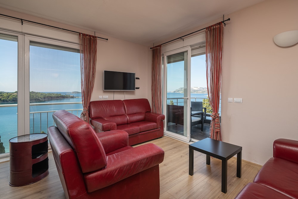 Apartments Didan — Hotel rooms in Konavle, Dubrovnik-Neretva