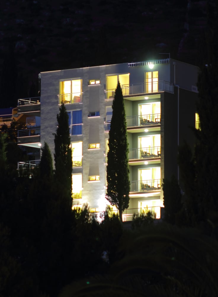 Apartments Didan — Hotel building in Konavle, Dubrovnik-Neretva