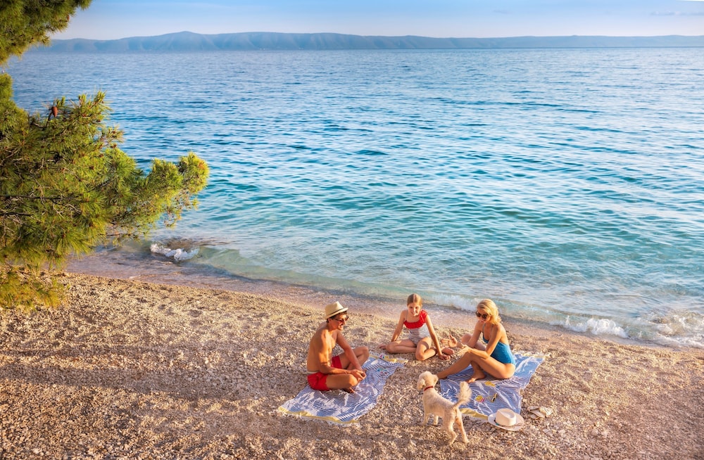 Sunny Makarska by Valamar — Beach in Makarska, Split-Dalmatia