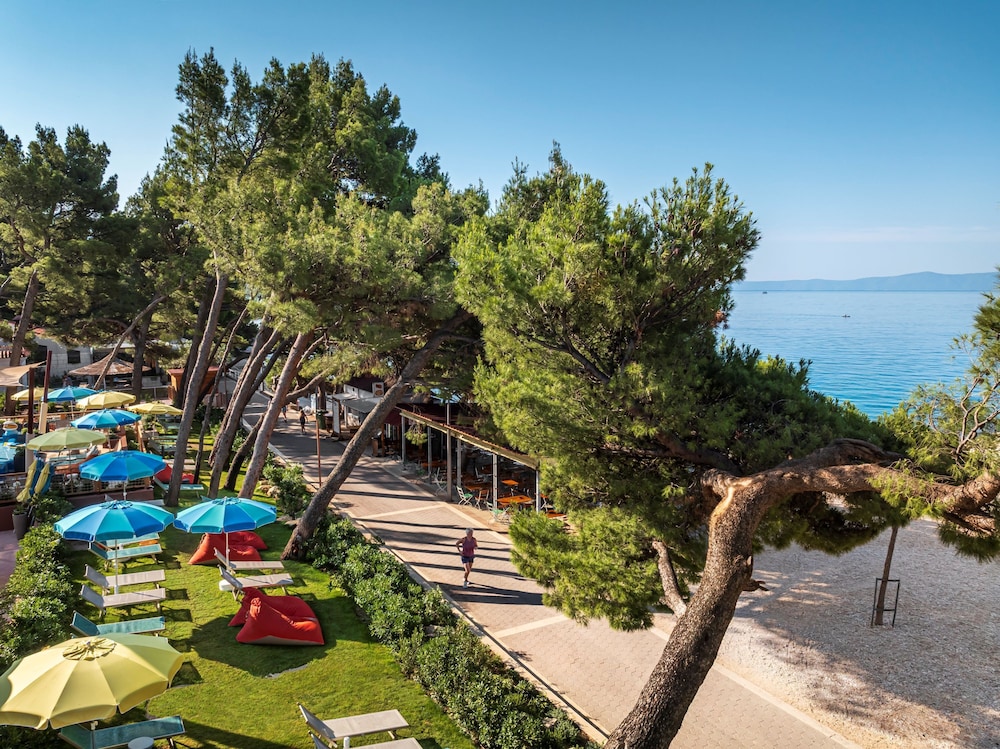 Sunny Makarska by Valamar — Beach in Makarska, Split-Dalmatia