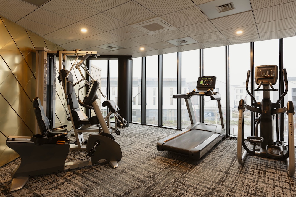 Hotel Dali Val d'Europe, Tapestry Collection by Hilton — Sports & recreation in Disneyland Paris, Ile-de-France