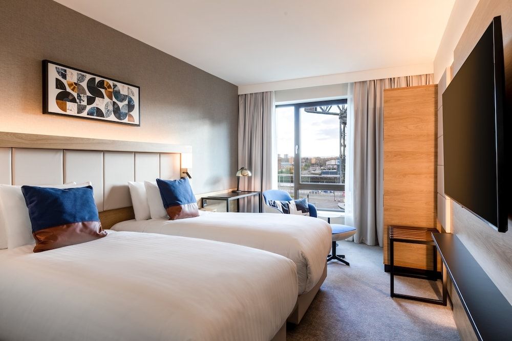 Courtyard by Marriott Glasgow SEC - zdjęcie 3