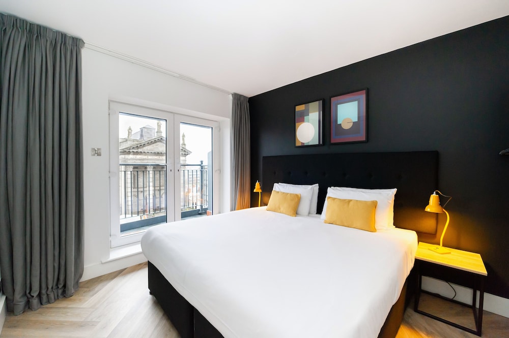 Staycity Aparthotels, Dublin, Christchurch — Hotel rooms in Dublin, Dublin City