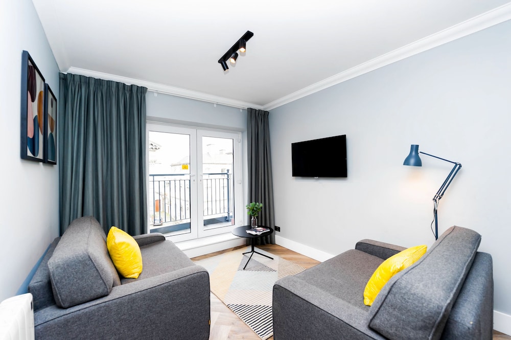 Staycity Aparthotels, Dublin, Christchurch — Hotel rooms in Dublin, Dublin City