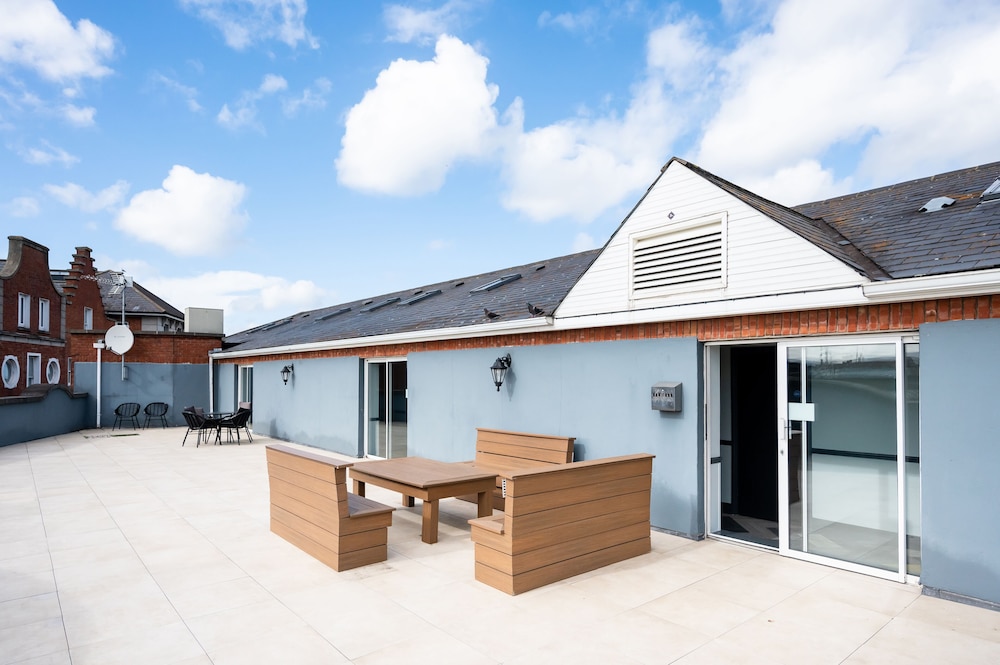 Staycity Aparthotels, Dublin, Christchurch — Hotel building in Dublin, Dublin City