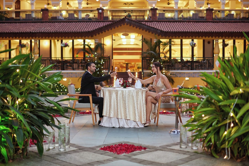 La Estoria, Goa - IHCL SeleQtions (A Taj InnerCircle Hotel) — Restaurant & bars in Candolim, Goa