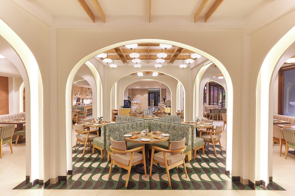 La Estoria, Goa - IHCL SeleQtions (A Taj InnerCircle Hotel) — Restaurant & bars in Candolim, Goa