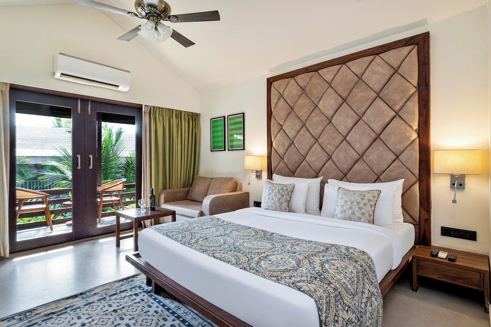 Riva Beach Resort — Hotel rooms in Mandrem, Goa