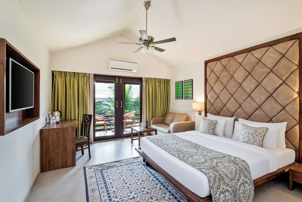 Riva Beach Resort — Hotel rooms in Mandrem, Goa