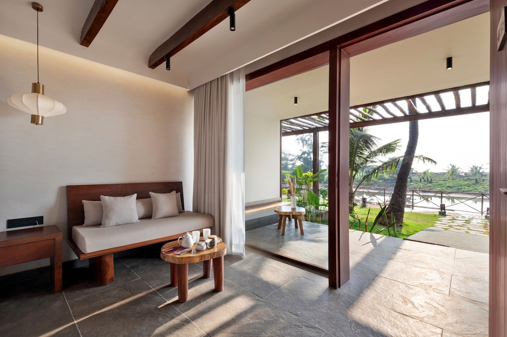 Riva Beach Resort — Hotel rooms in Mandrem, Goa