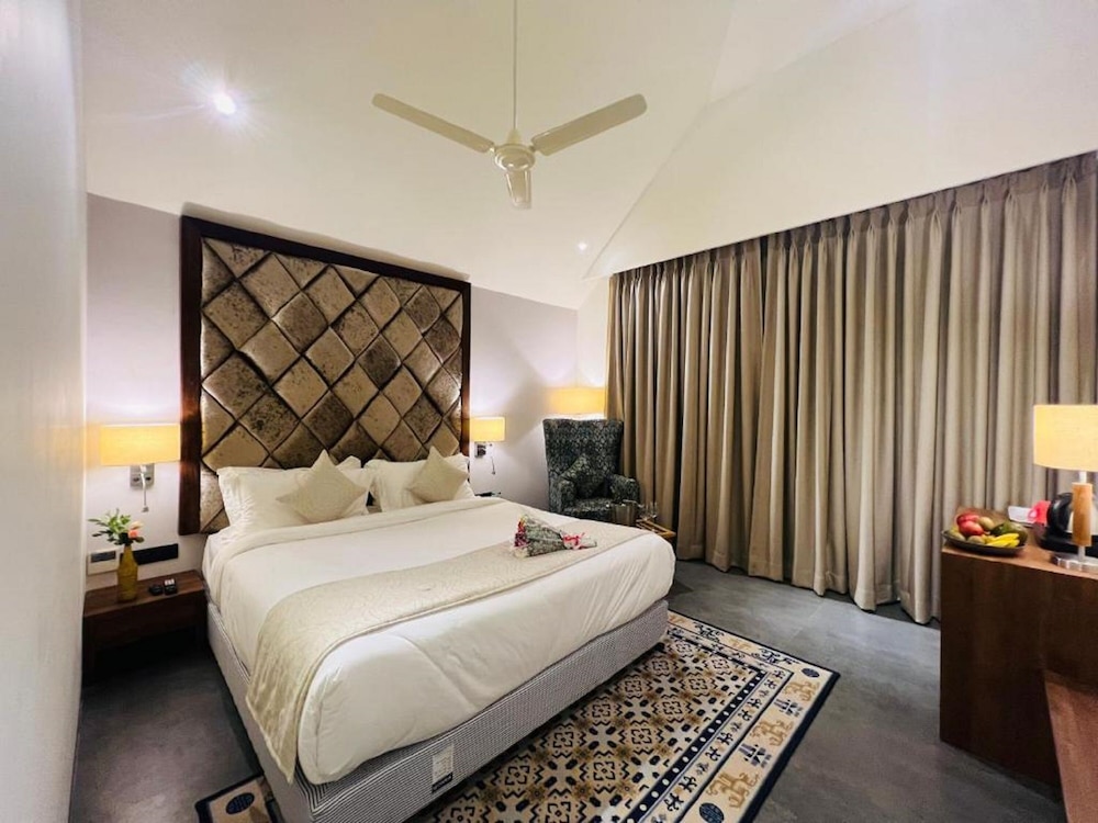 Riva Beach Resort — Hotel rooms in Mandrem, Goa