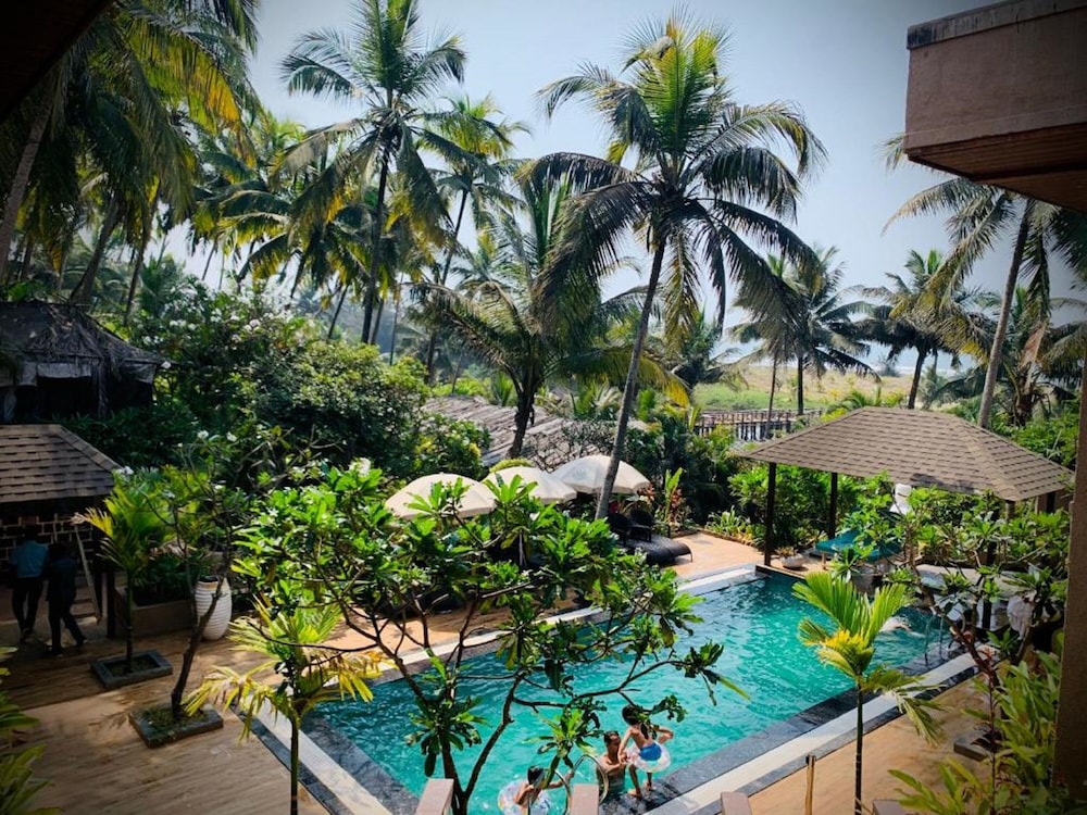 Riva Beach Resort — Swimming pool in Mandrem, Goa