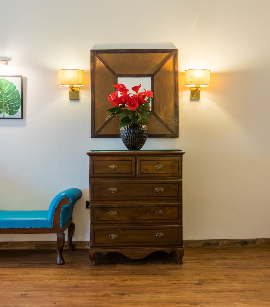 Riva Beach Resort — Hotel rooms in Mandrem, Goa