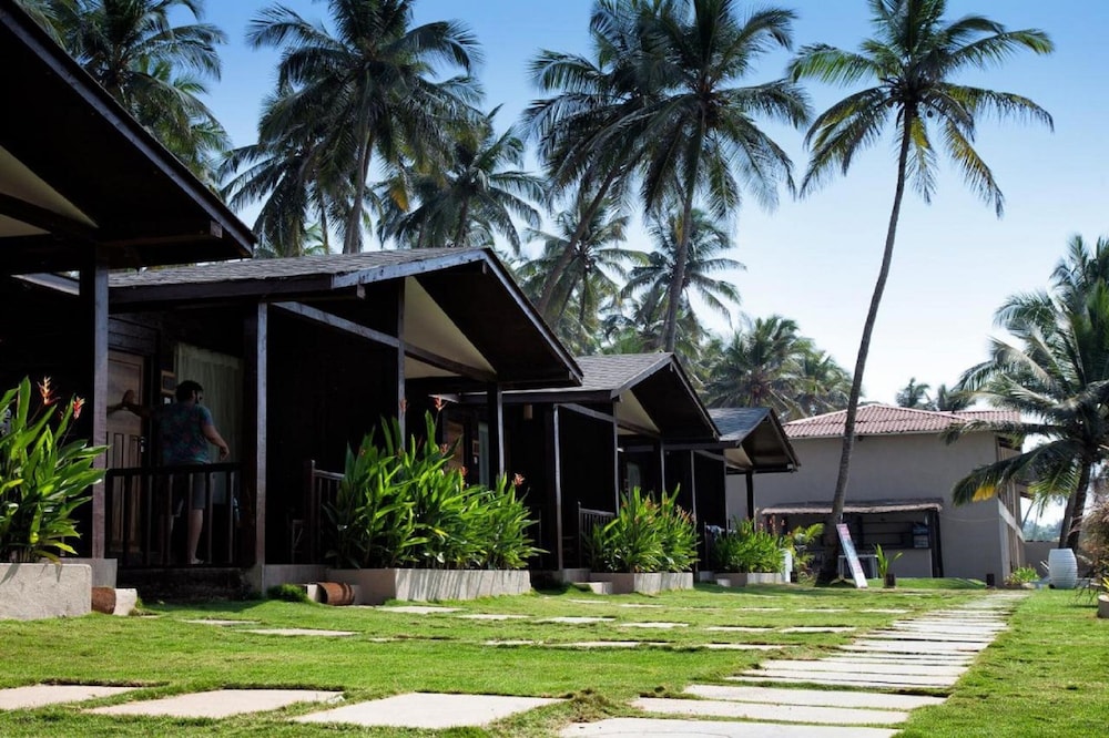 Riva Beach Resort — Hotel building in Mandrem, Goa