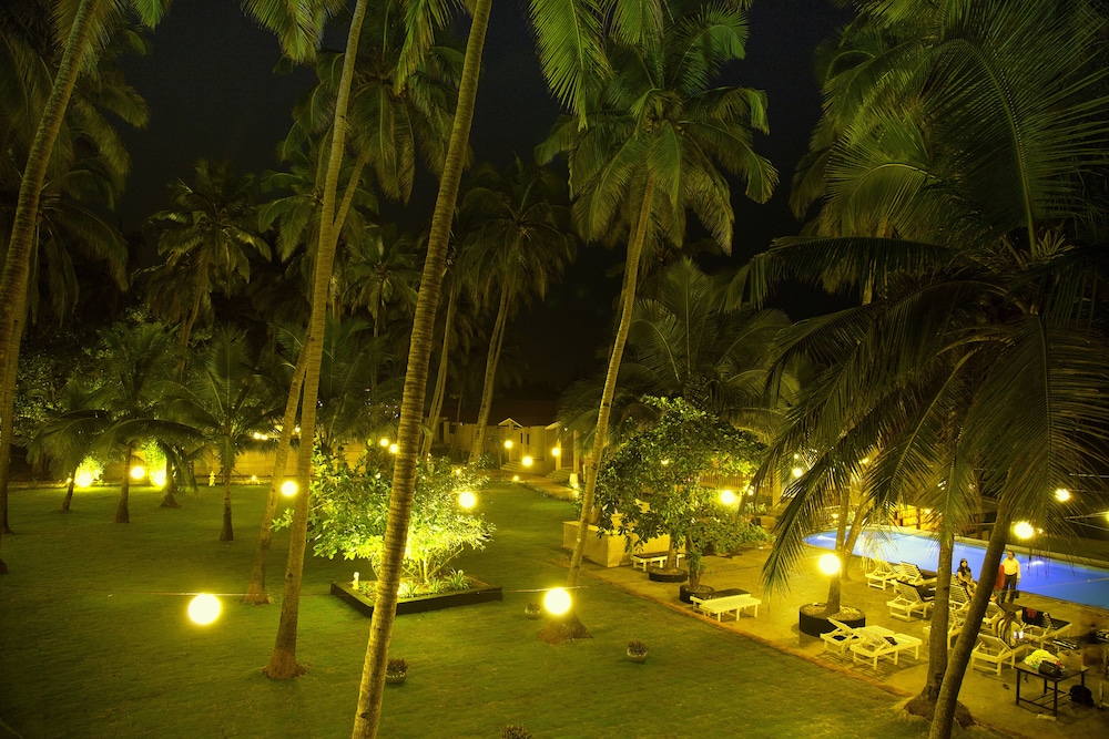 Riva Beach Resort — Hotel building in Mandrem, Goa