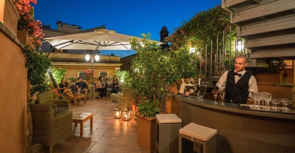 Hotel Mozart — Restaurant & bars in Rome, Lazio
