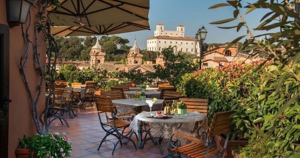 Hotel Mozart — Restaurant & bars in Rome, Lazio